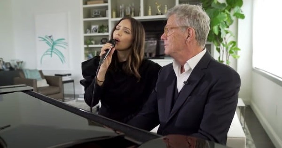 Katharine McPhee Sings 'The Prayer' As Husband David Foster Plays The Piano And It's Stunning