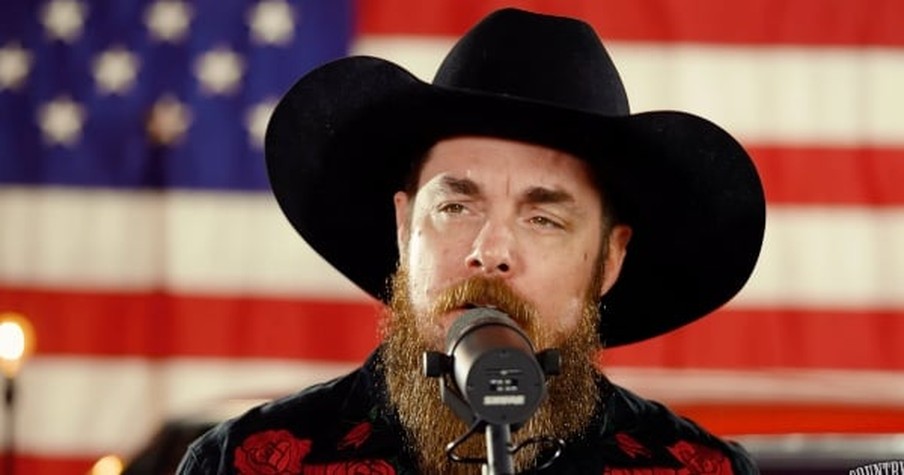 Whey Jennings 'Hallelujah' Honors Late Granddad Waylon Jennings And It's Absolutely Beautiful