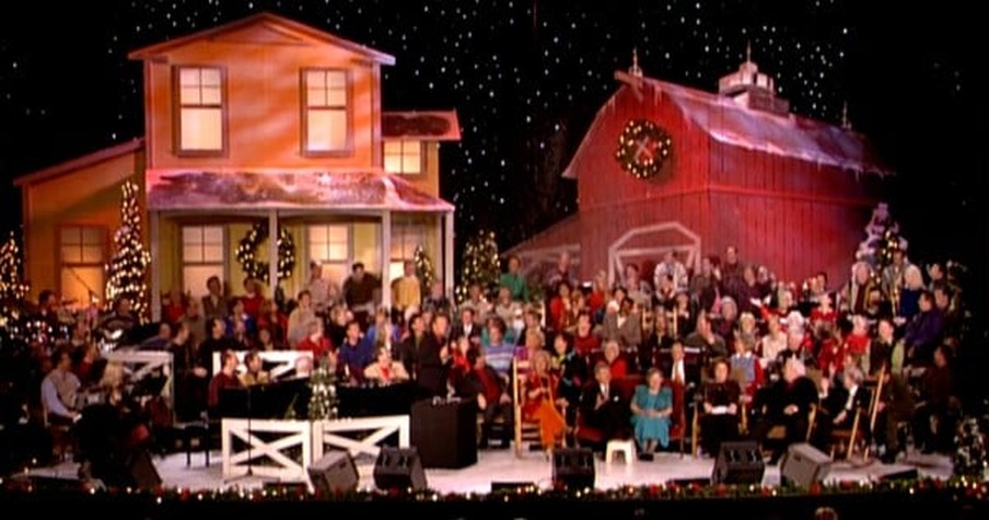 The Voices Of Gaither Lead A Joyous Sing-A-Long To The Song Winter Wonderland