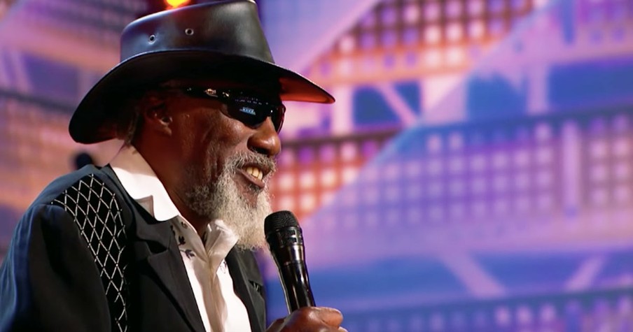 Blind Vietnam Vet Robert Finley Performs Original Song For America's Got Talent Audition