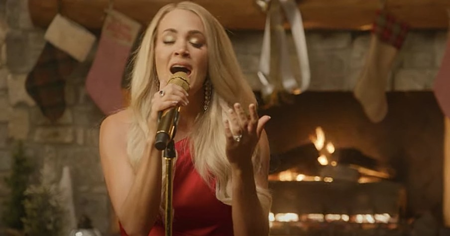 Carrie Underwood Sets Hearts Ablaze This Christmas With 'Sweet Baby Jesus' Performance