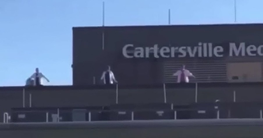 Doctors And Staff Stand On Top Of Hospital In Cartersville Georgia Singing 'Way Maker'