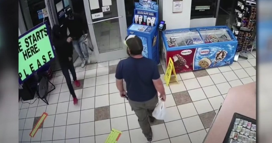 3 Punks Mistake Gas Station for an Easy Target but Weren't Expecting the Brave Marine Inside