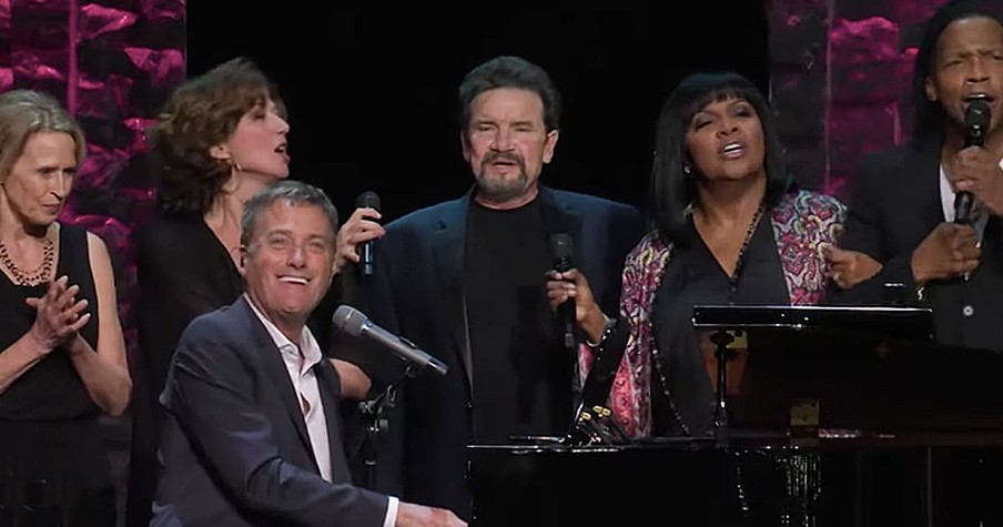 Michael W. Smith Sings 'Friends' Alongside Star-Studded Real Life Friends