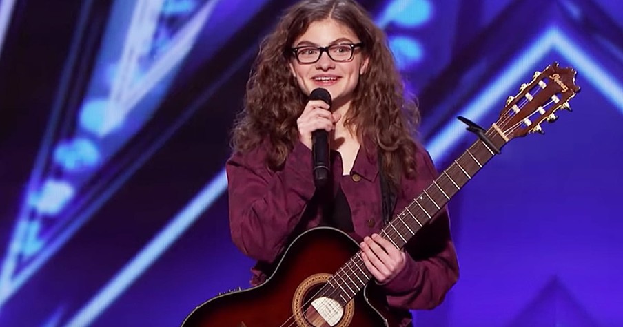 Sophie Pecora Sings Original Song About Being Bullied On America's Got Talent