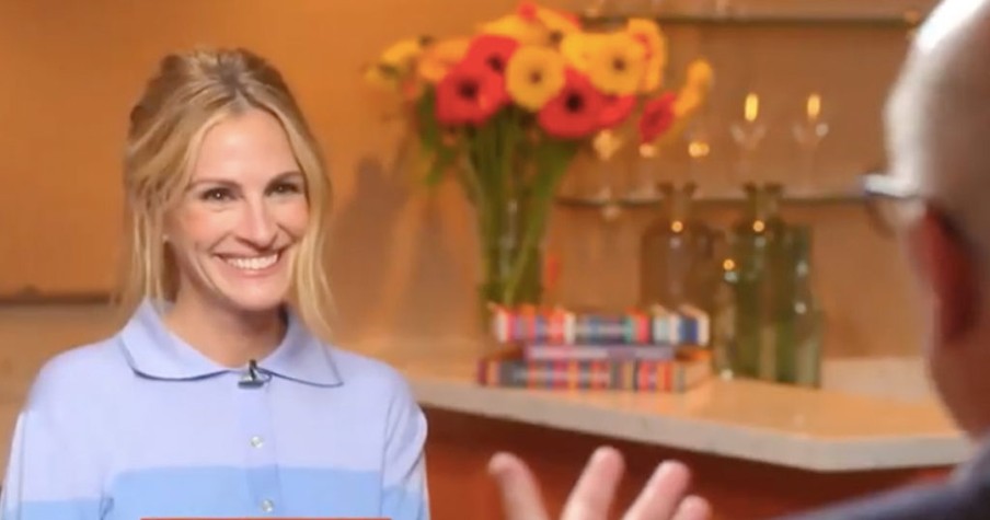 Julia Roberts Opens Up About How She Stays True In Hollywood