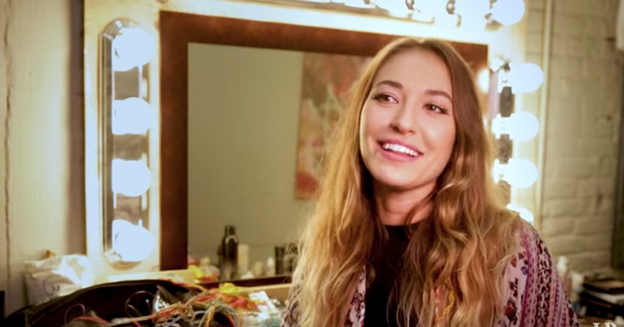 Lauren Daigle Behind The Scenes of 'Look Up Child' Photo Shoot