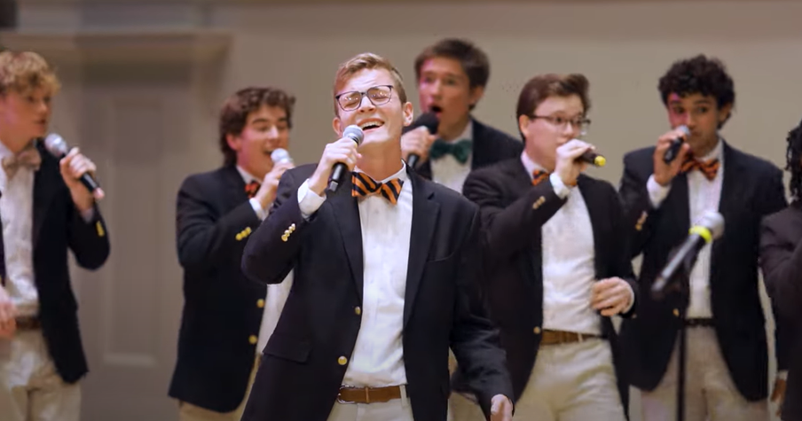 A Cappella Group Belts Out the Lyrics of 'Take It Easy' by the Eagles and It's Delightful