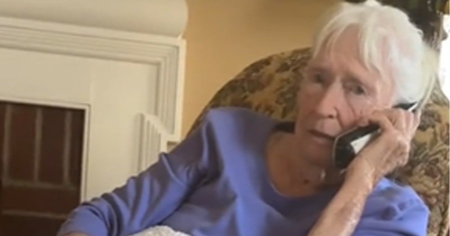 Granny Tricks Would-Be Fraudsters By Turning The Tables On This Phone Call