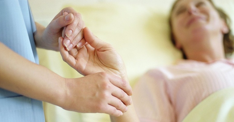 7 Tips On How To Pray For Healing During Sickness