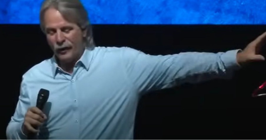 Powerful Message About Jesus is Shared By Jeff Foxworthy: 'Do Not Be Ashamed...'