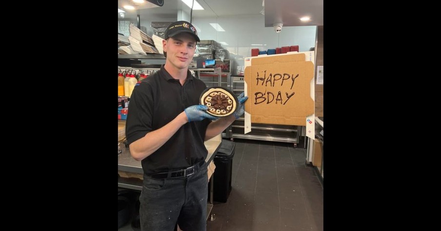 Employee For Domino's Pizza Saves The Day After No One Shows For Girl's Birthday Party