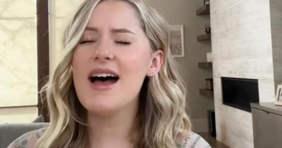 Savanna Shaw Belts Out the Lyrics of 'I Will Always Love You' in a Soul-Stirring Cover