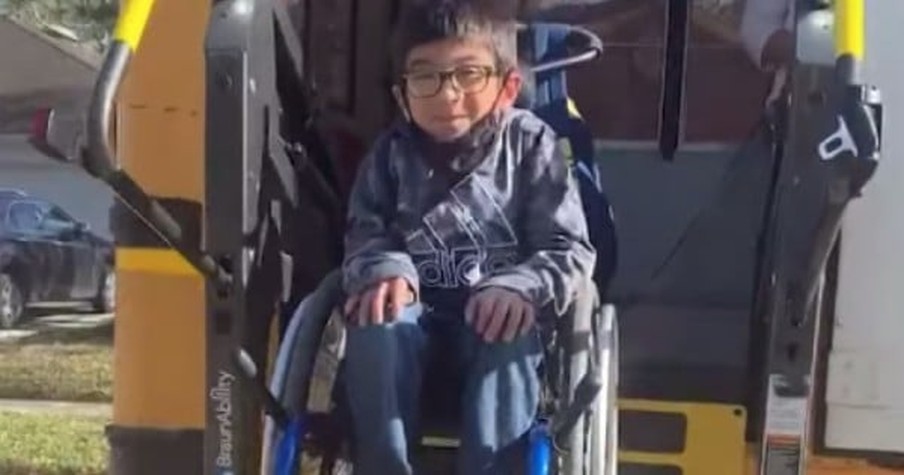 Boy with Cerebral Palsy Crawls His Way to His Sleeping Parents to Save Them Just in Time