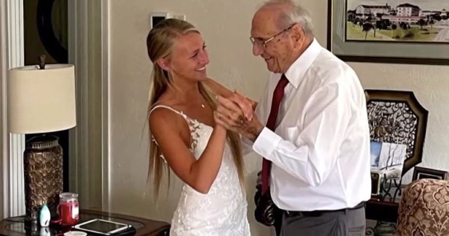 Bride Says 'I Do' And Then Hops on a Plane to Fly 800 Miles to Dance with 94-Year-Old Grandpa