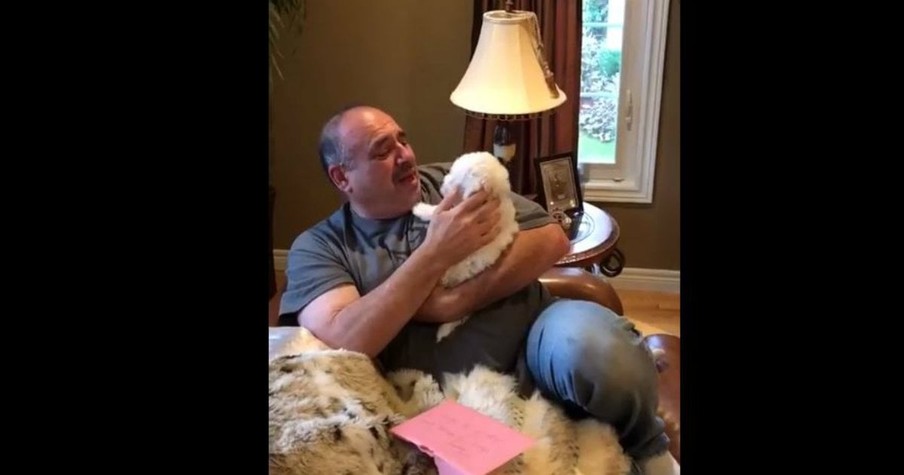 Grieving Dad Got A Surprise Letter and Now The Tears Are Flowing