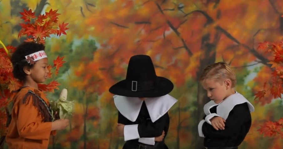 Adorable Kids Tell The Story Of Thanksgiving In A Hilarious Way