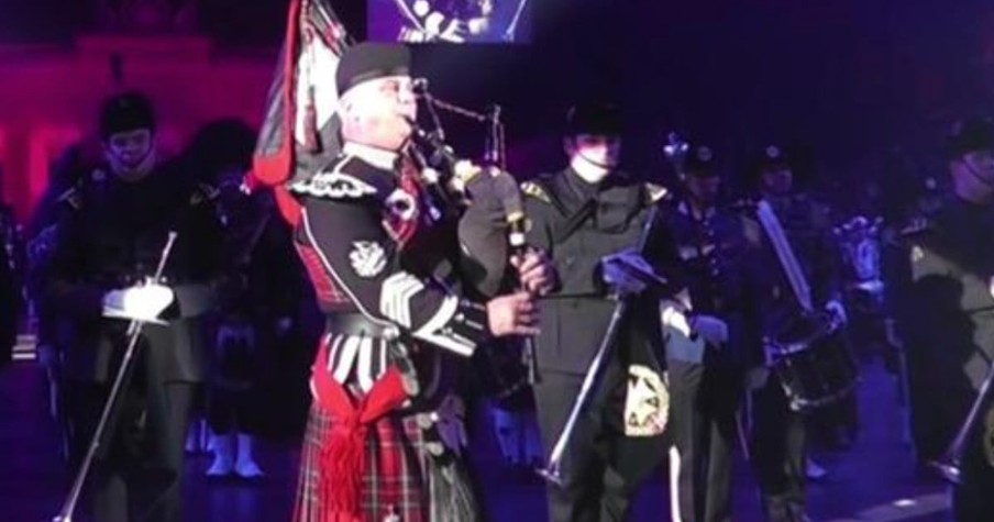 200 Bagpipes Play 'Amazing Grace' And It's An Absolutely Stunning Performance