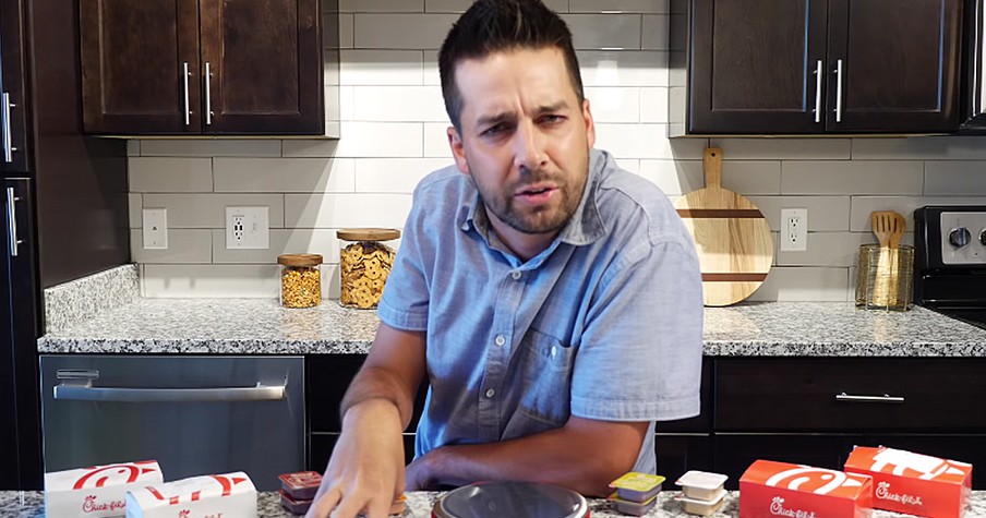 Christian Comedian John Crist Debates Chick-Fil-A Nuggets Vs. Strips