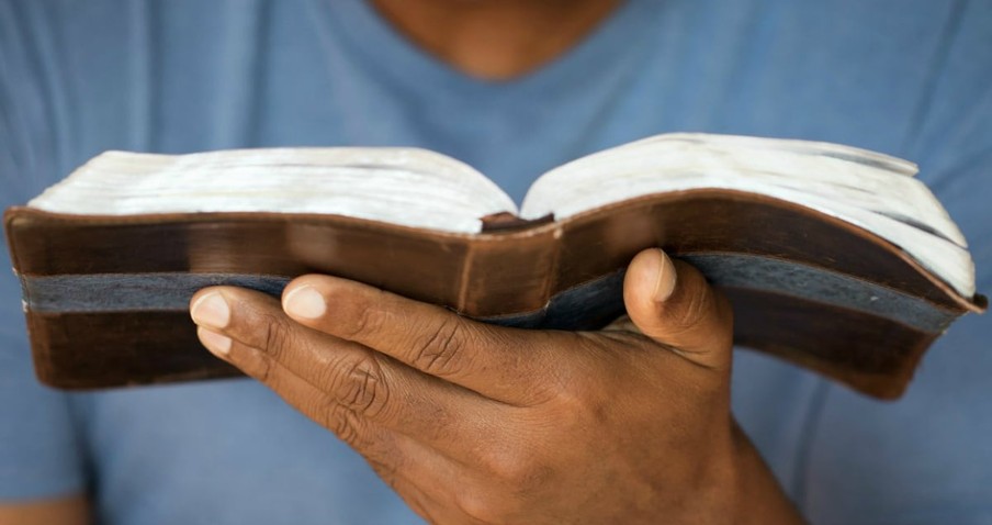 10 Biblical Reasons To Memorize Scripture