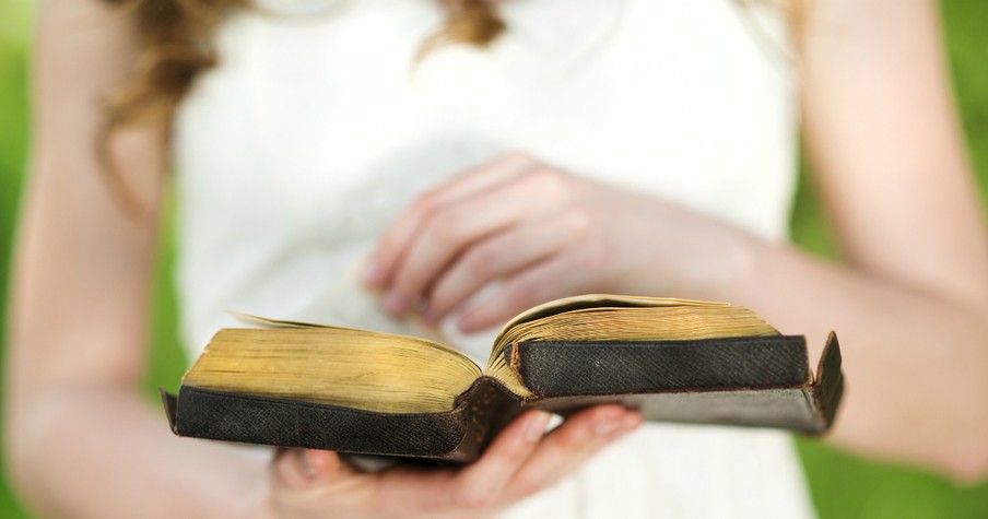 10 Most Important Bible Verses On Prayer