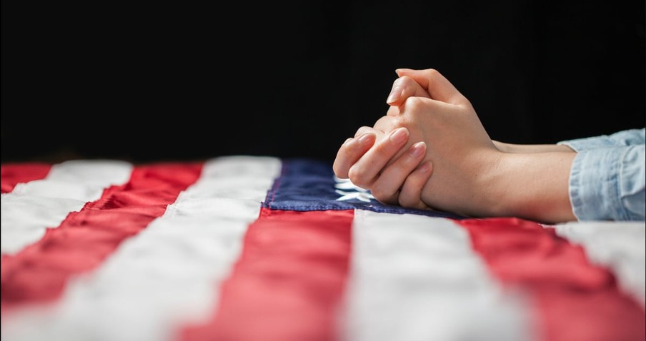 10 Scriptures To Pray For Our Nation And Our Leaders