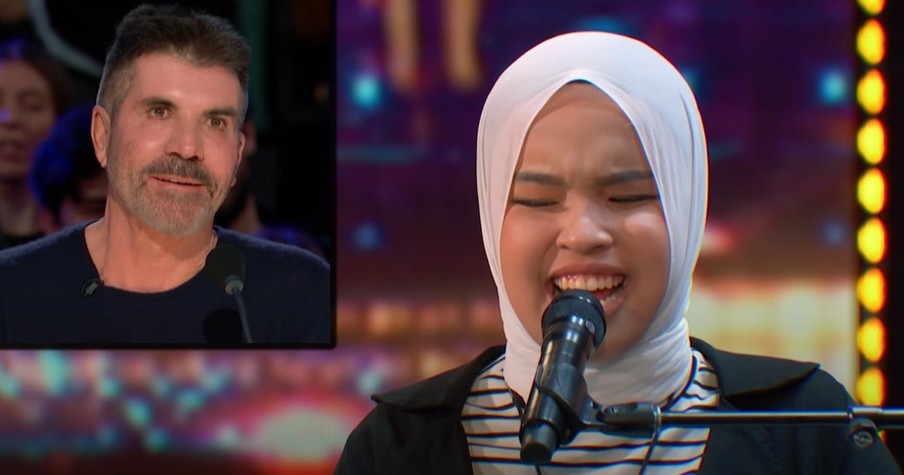 Blind Musician Impresses Simon So Much He Asks for 2nd Song Before Giving Golden Buzzer