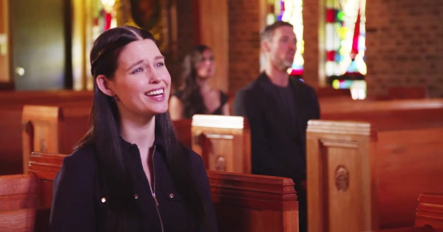 A Cappella Singers Perform Beautiful 'Mary Did You Know' Cover