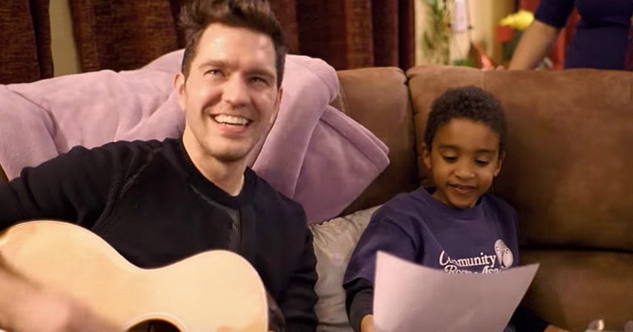 Singer Andy Grammer Hears A Young Fan's Mom Is Dying And Shows Up With Guitar In Hand