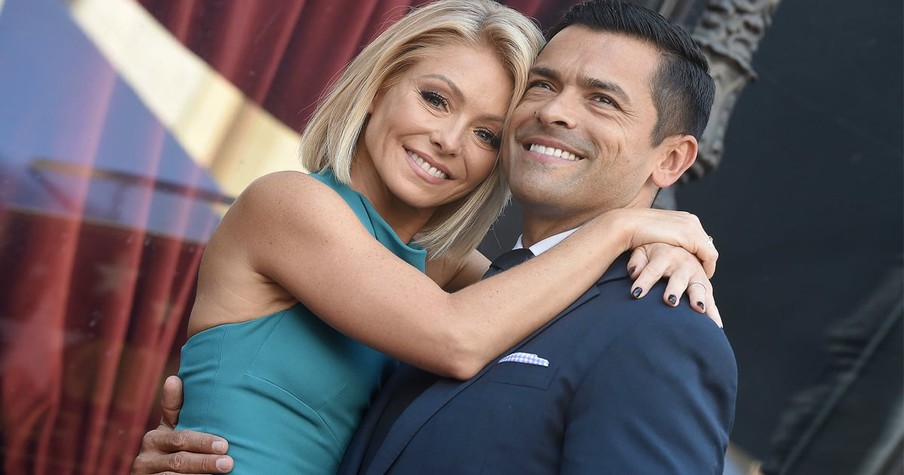 Husband Comes to Kelly Ripa's Defense After Body Shamers Bash Beach Pic