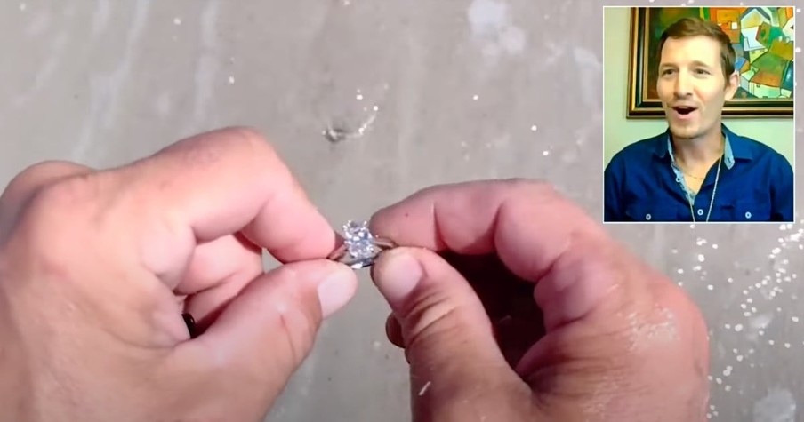 Man Finds $40,000 Ring Buried Under Sand At Beach, Owner Bursts into Tears As He Returns It