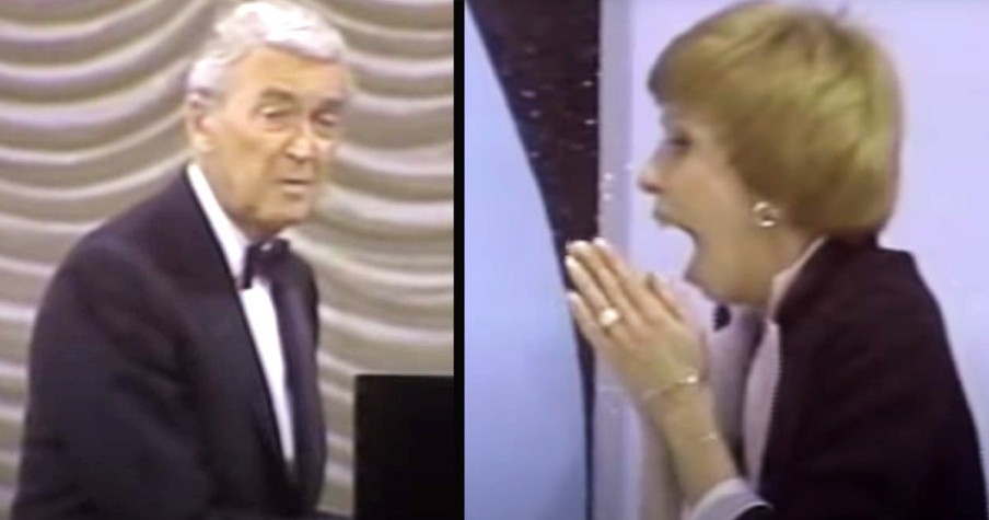 Unexpected Appearance By Jimmy Stewart On Last Carol Burnett Show Episode Has Her Losing It