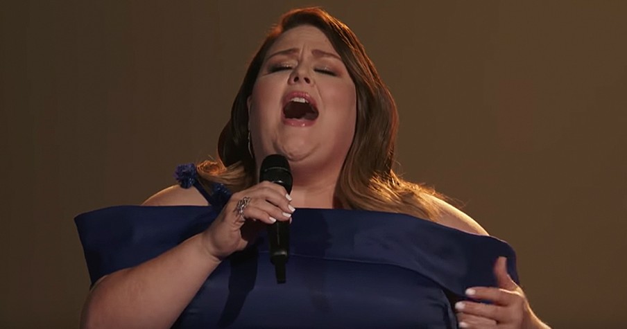 Chrissy Metz Singing 'I'm Standing With You' From Breakthrough Film