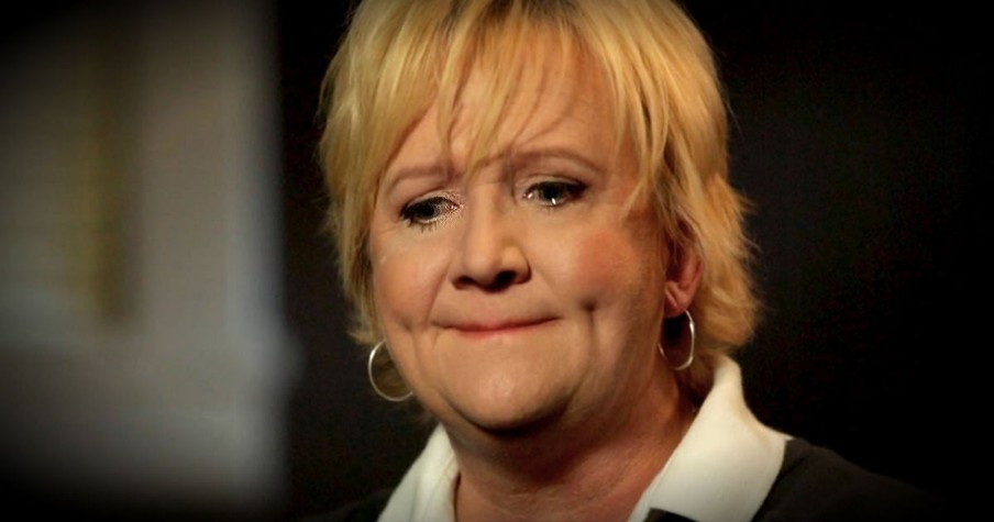 Christian Comic Chonda Pierce On Her Late Husband's Alcoholism