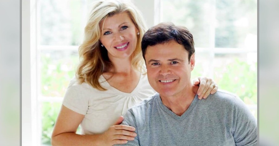 Donny Osmond's Wife Stood by His Side Through Thick and Thin, Even When He Lost Millions