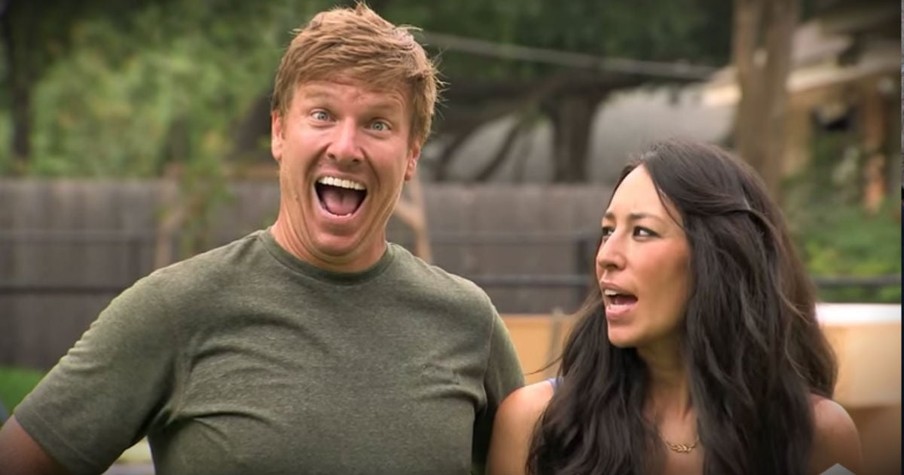 Chip and Joanna Gaines Hilarious Fixer Upper Outtakes