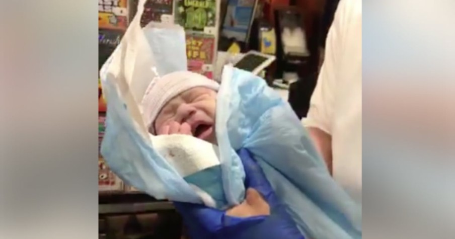 Woman Went to Store for Groceries And Then Left with a Newborn