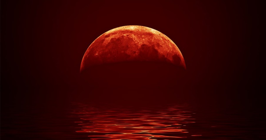 Is July's Blood Moon, Longest Lunar Eclipse Of Century, A Sign Of End Times?