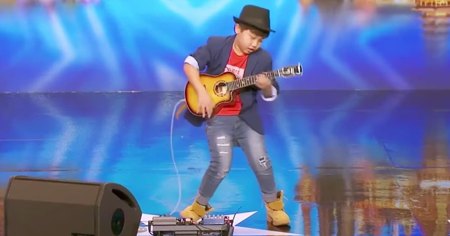 Kid Guitarist's Performance Wows Crowd On Asia's Got Talent