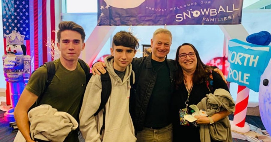 Gary Sinise Made a Promise To A Widow And Her Grieving Children And It Changed Everything