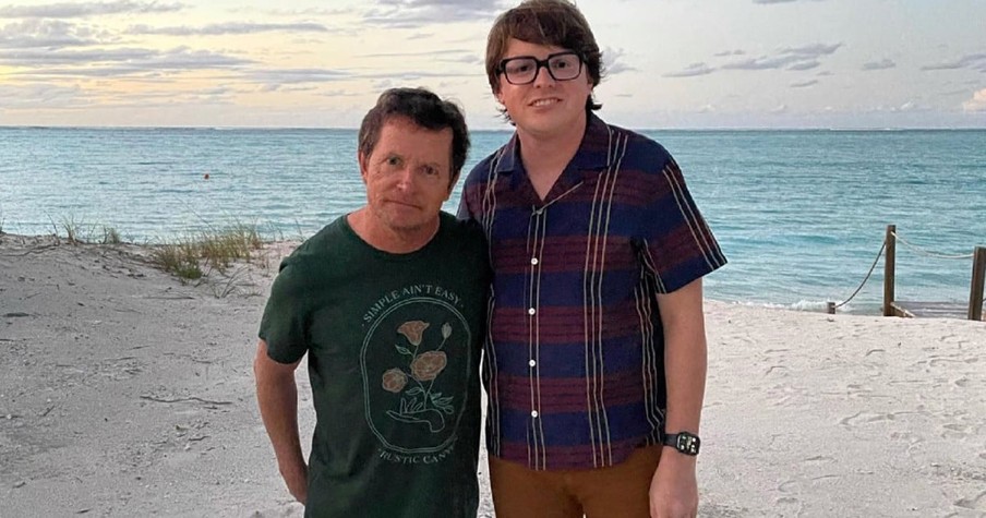 Michael J Fox's Son Sam Helped His Dad Silence An Online Troll Mocking Parkinson's