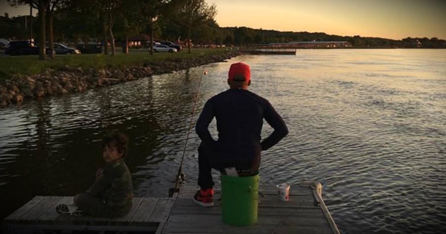 Dad's Final Moments Caught In Photo Just Before He Loses Life Saving Son