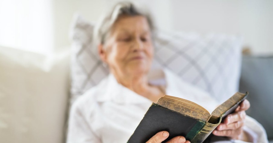 99-Year-Old Plans To Read The Whole Bible Again After Doing It 60 Times: 'Might As Well Make It 61'