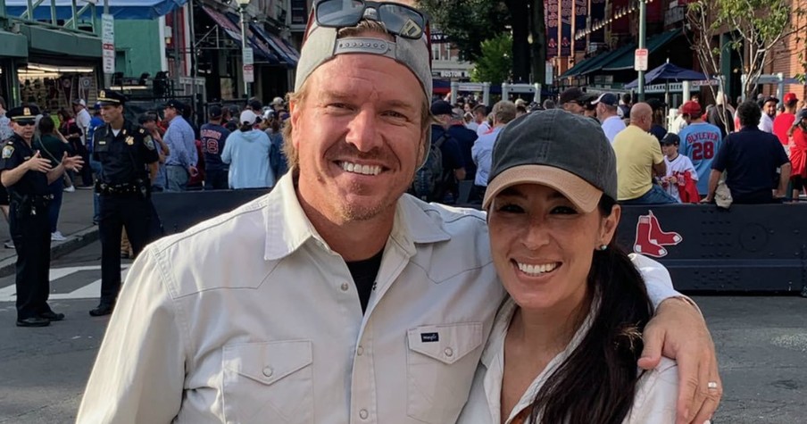 Chip Gaines' Random Act Of Kindness For Stranger At Target Has Social Media Going Crazy