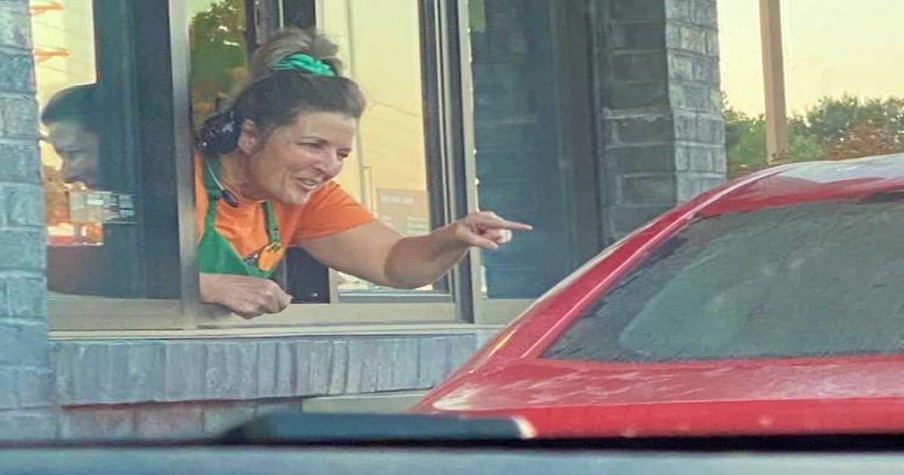 Woman Is Shocked When Barista Prays with Customer at Starbuck's Drive Through Window