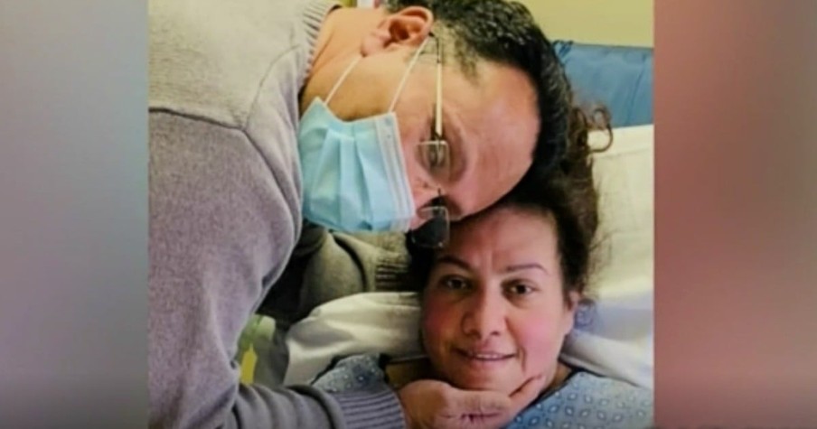 Her Heart Stopped, Kidneys Failed And 'Brain Was Dead,' But The Miracle Woman Awoke