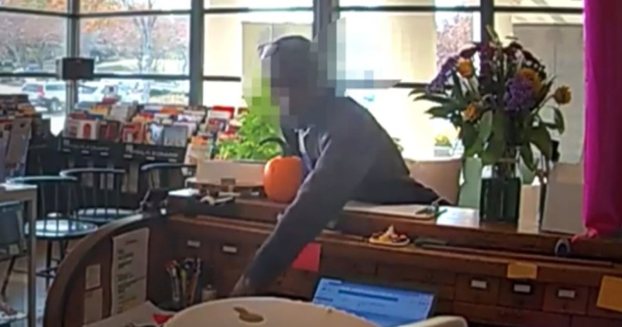 Thief Caught On Camera Has A Change Of Heart And Returns Items With 'I'm Sorry' Note