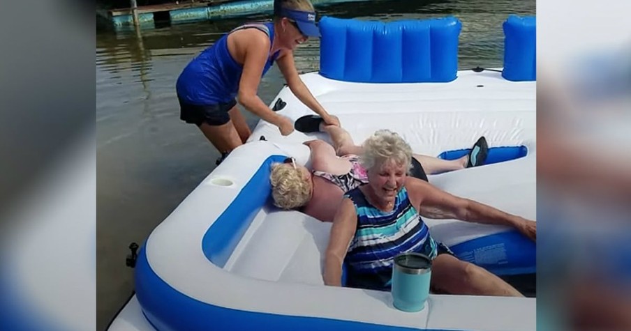 2 Grandmas Can't Stop Laughing Long Enough To Get Off An Inflatable Raft And It's Hilarious