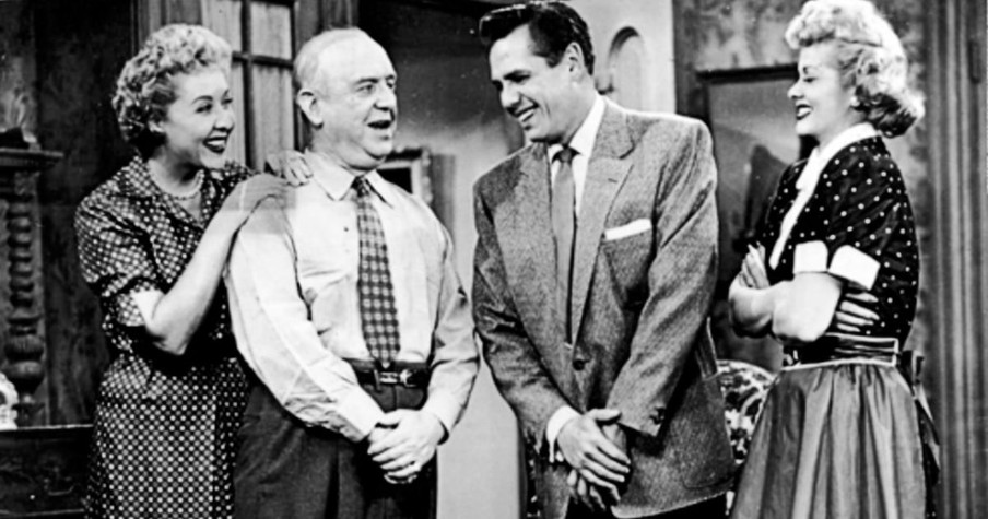 Tragic Story Behind Why Actor Who Played Fred Mertz on I Love Lucy Kept His Hands in Pockets