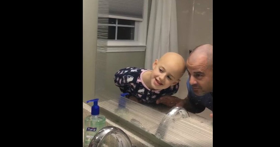 Dad Shaves His Head For His Daughter And The Look On Her Face Was Priceless